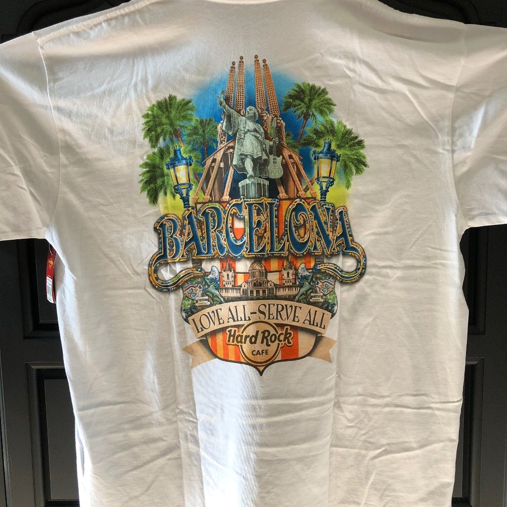 Hard Rock Cafe Barcelona T-Shirt New With Tags